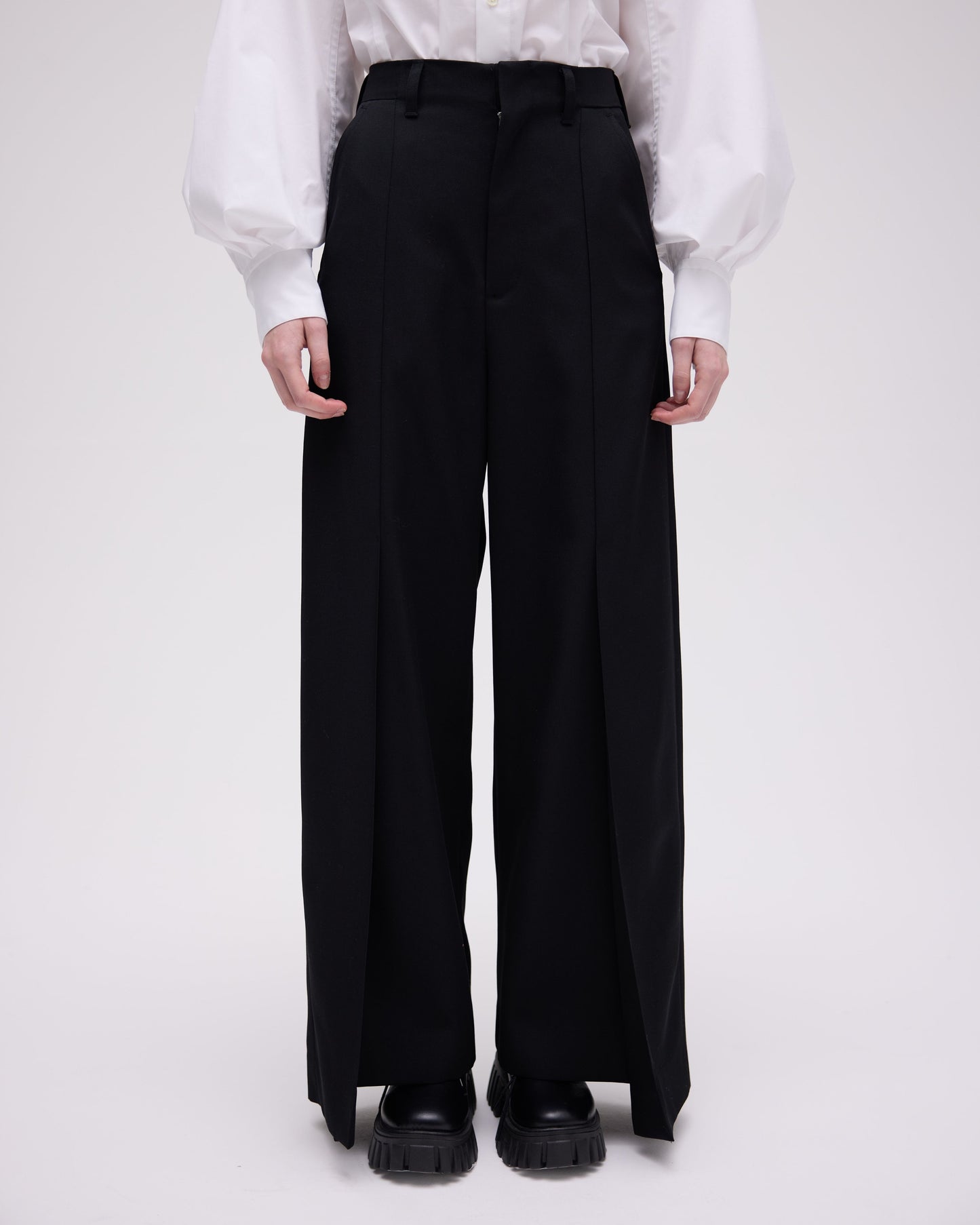 【予約商品】 TUCK LONG WIDE PANTS