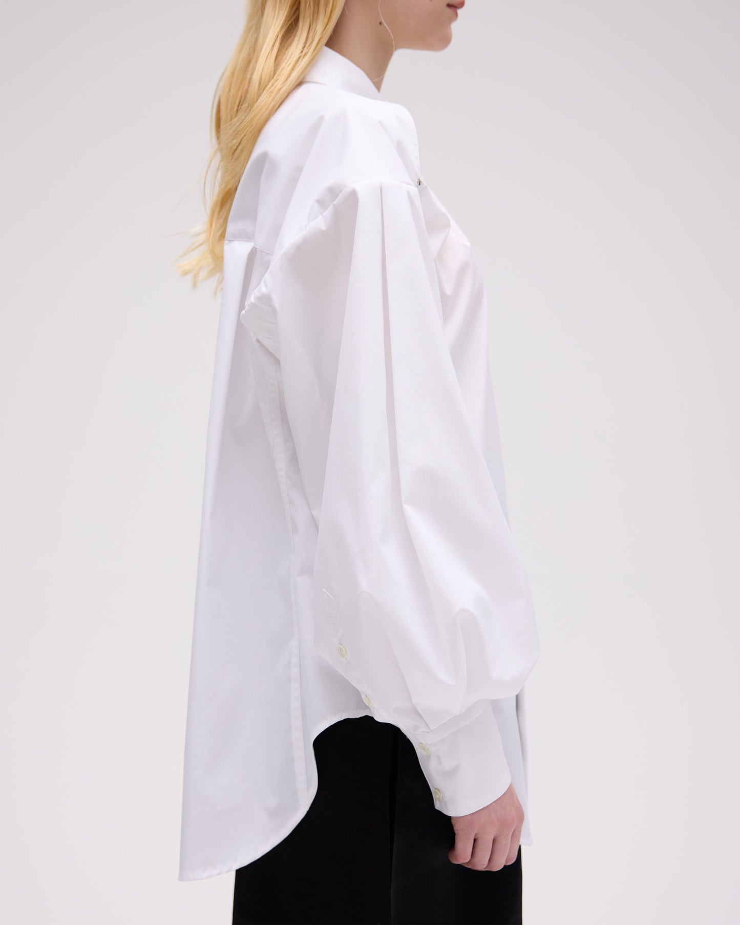 【予約商品】 BALLOON SLEEVE CUT SHIRT